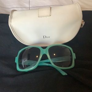 Vintage Dior Sunglasses 🕶